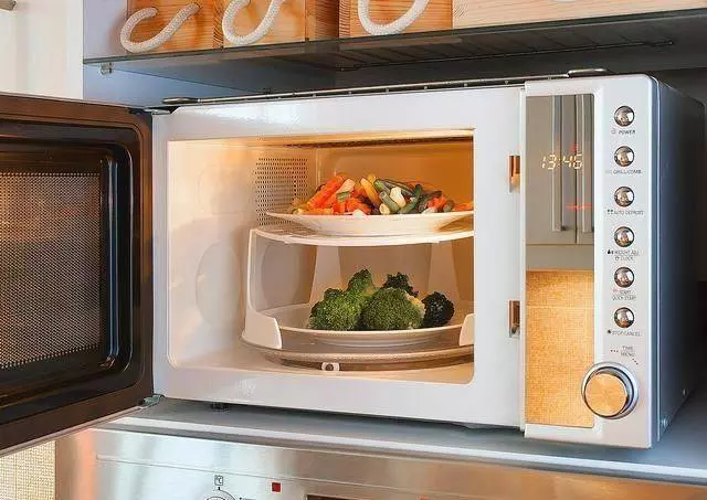 使用微波爐烹飪會破壞食物營養嗎？