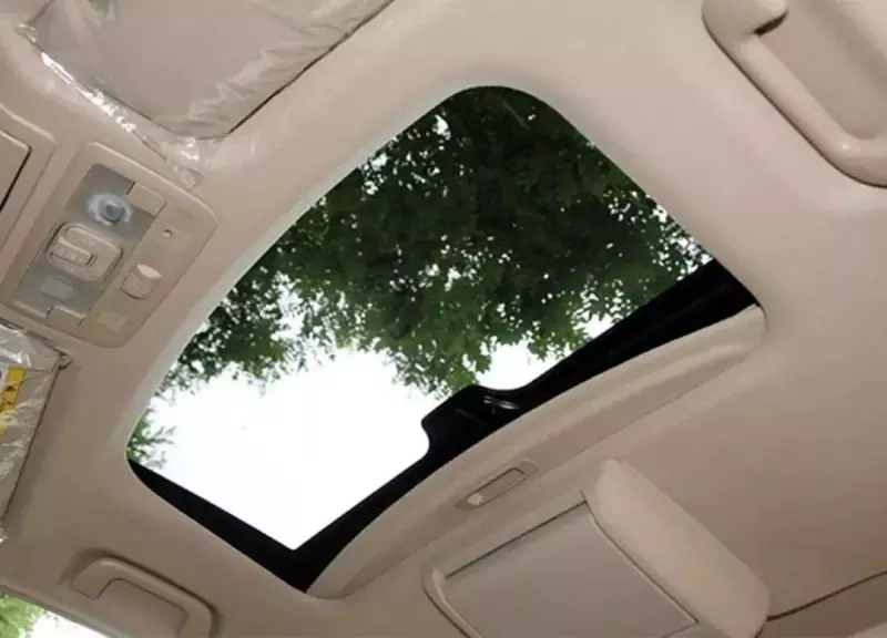 汽車有天窗和沒天窗有什麼區別
