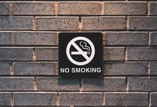 不吸煙
